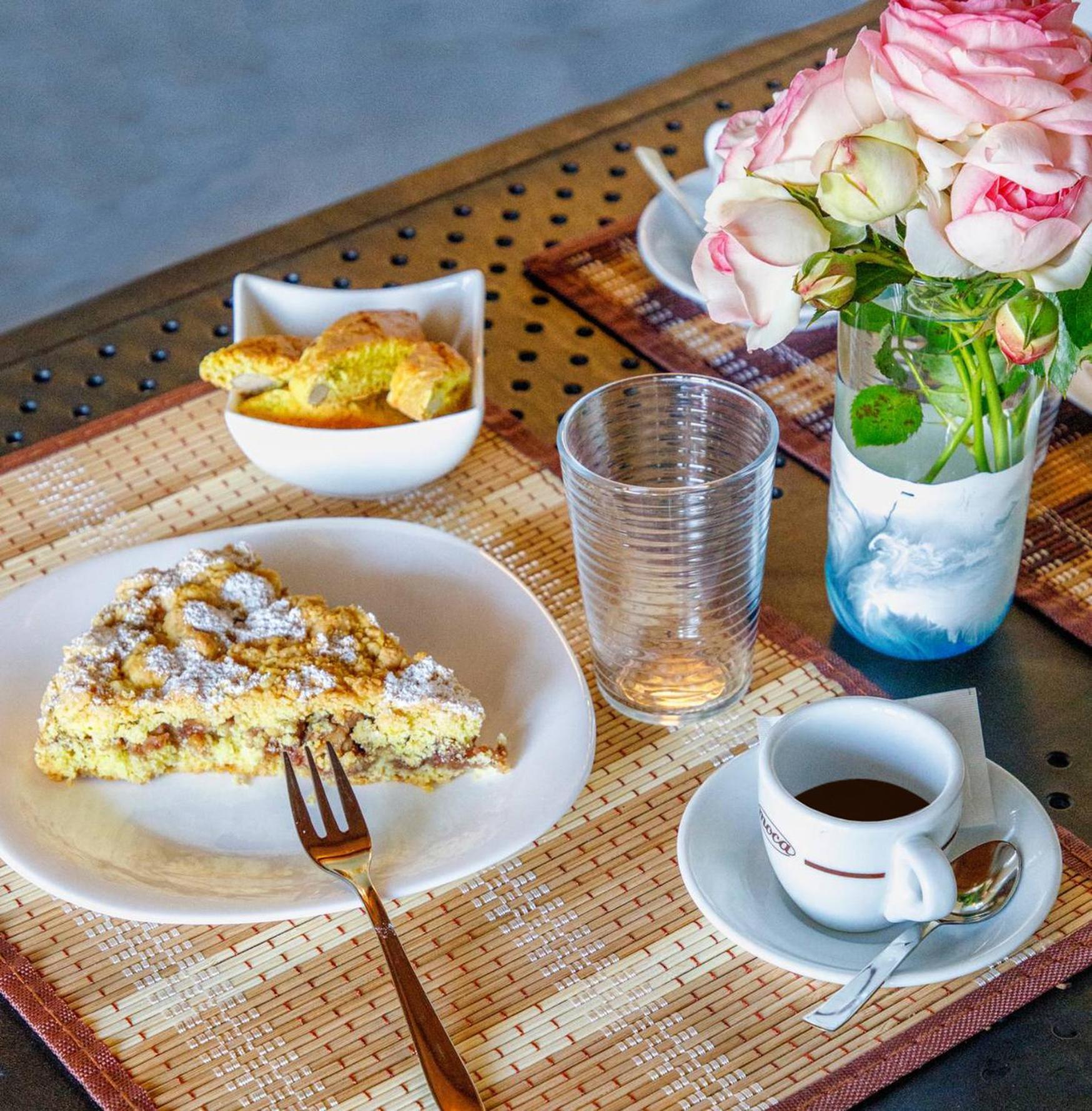 Alojamento de Acomodação e Pequeno-almoço Residenza Anna Calabria *